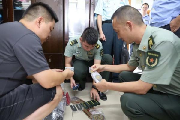 巴黎人游艺地址